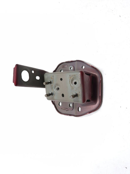 2011 Nissan Juke Rear Driver Bumper Mounted Bracket Left & Right OEM