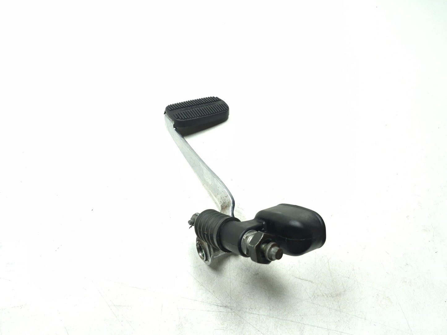 2002 Harley Davidson Touring Road King Rear Brake Master Cylinder W/ Pedal OEM