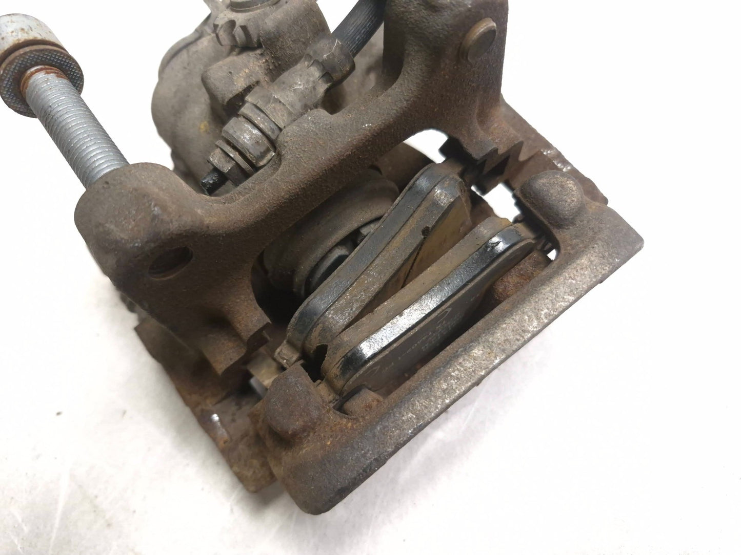 2015 Volkswagen Golf Tsi Rear Brake Caliper Left & Right Pair OEM