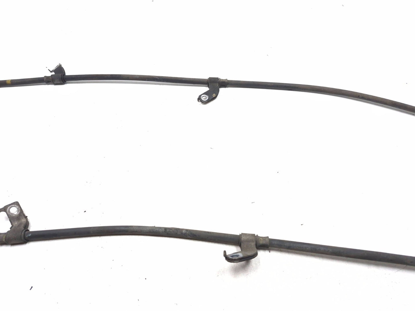 2014 Hyundai Accent Parking Brake Cable Assembly 2pcs OEM