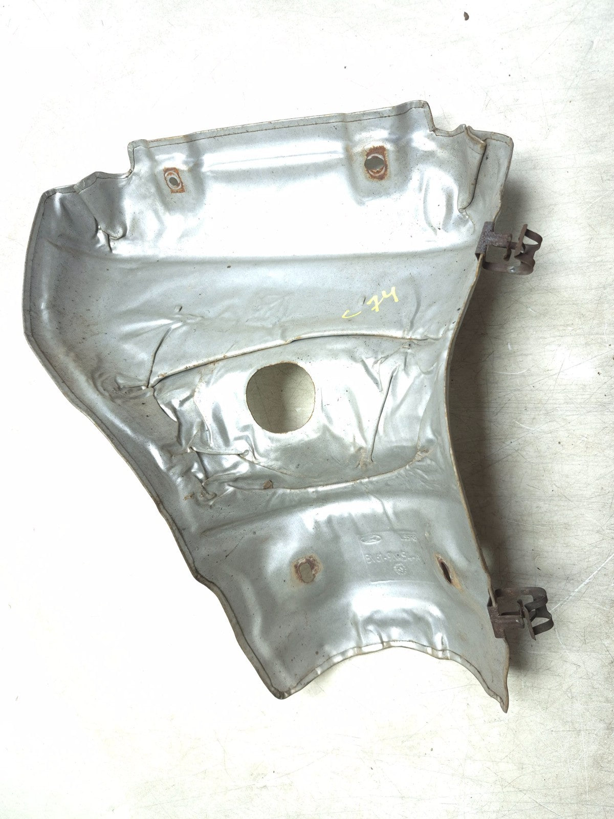 2016 Ford Transit Connect Exhaust Manifold Heat Shield 2.5l OEM
