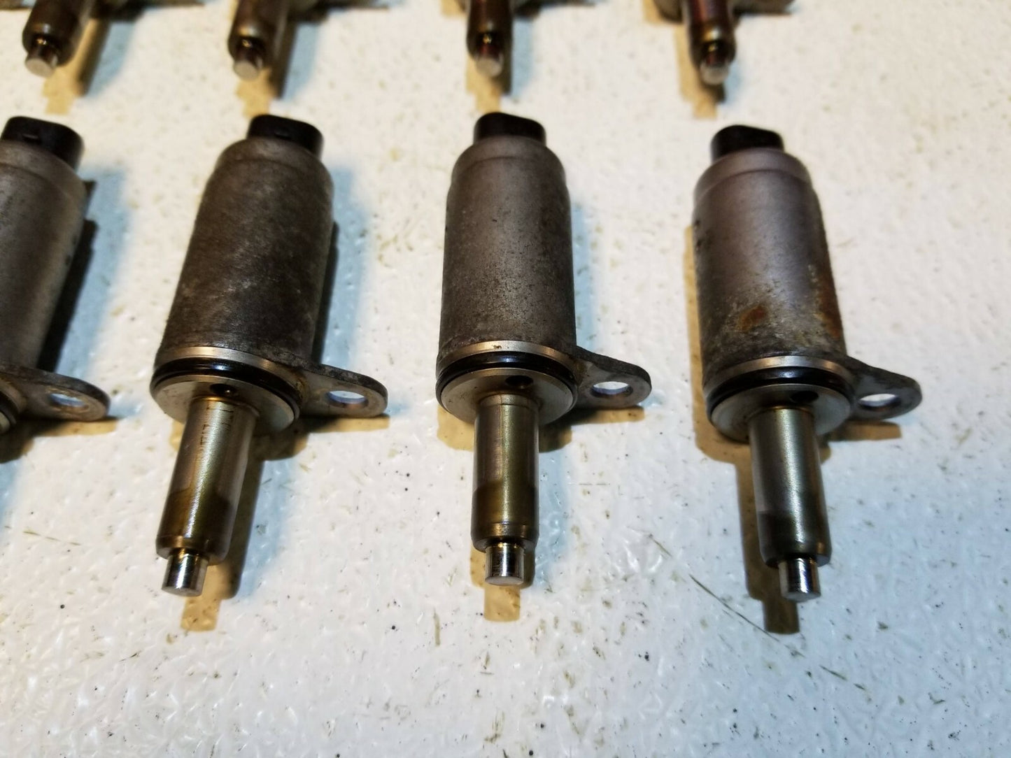 2010 Audi A5 Camshaft Adjustment Solenoid 12pcs 3.2l OEM