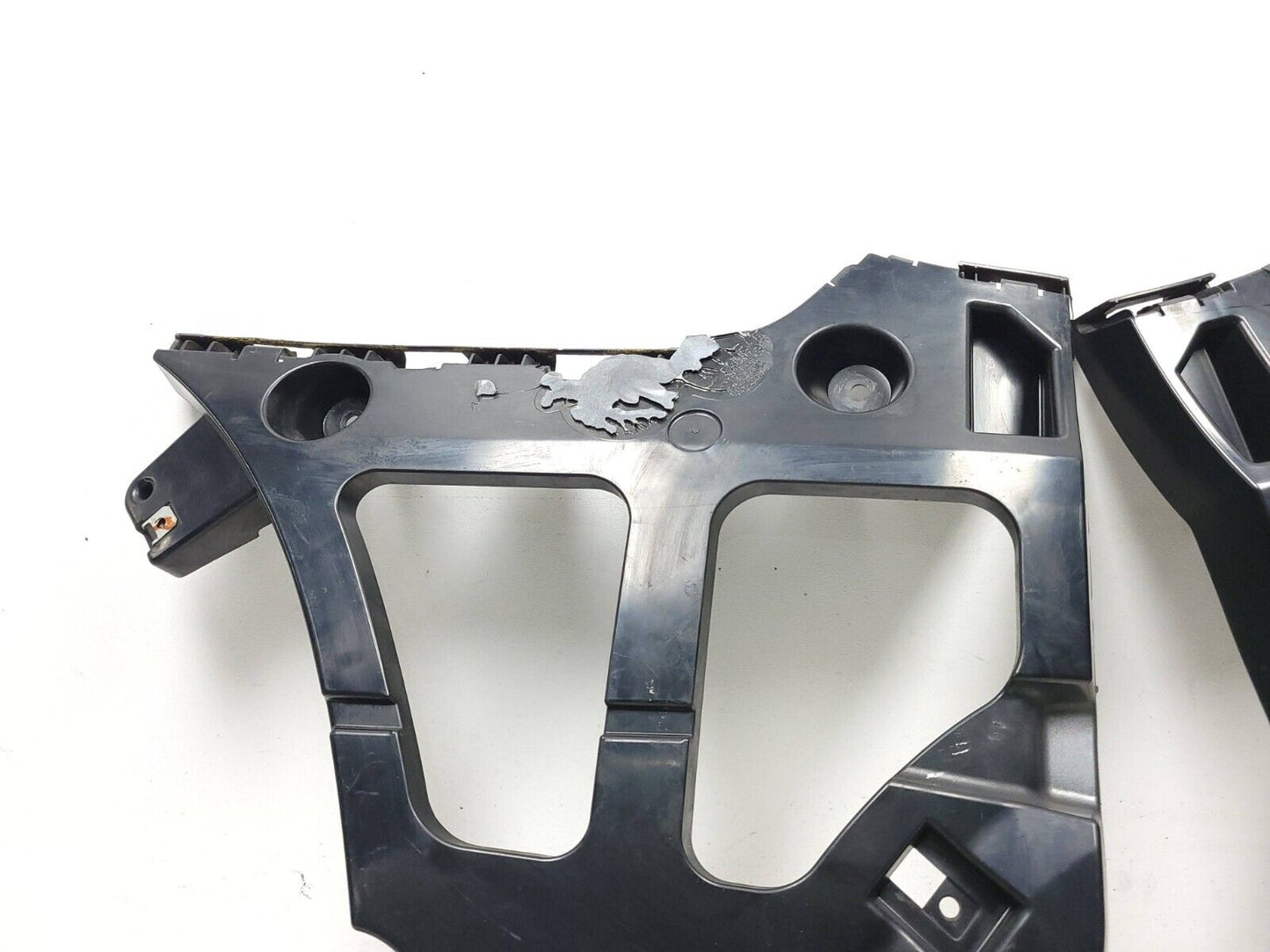 2009 - 2013 BMW X5 E70 Rear Bumper Mount Bracket Left & Right 2pcs OEM