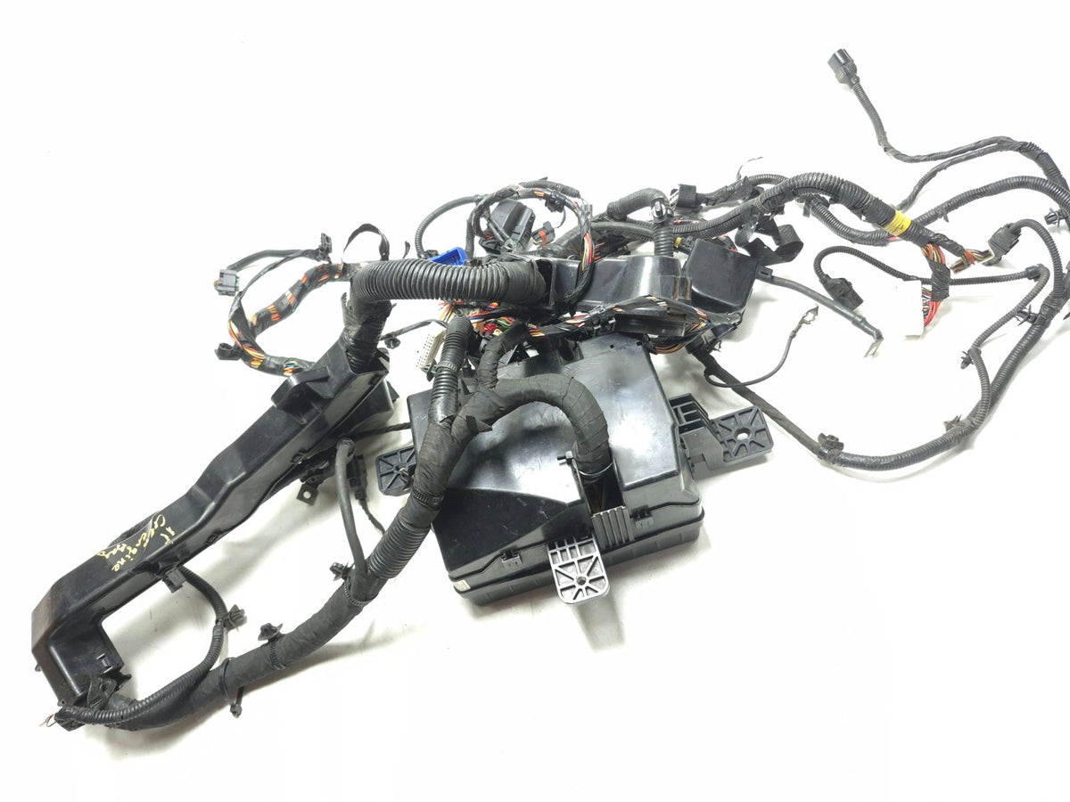 2011 Hyundai Genesis Coupe Under Hood Wire Harness W/ Fuse Box 91205-2m445 OEM