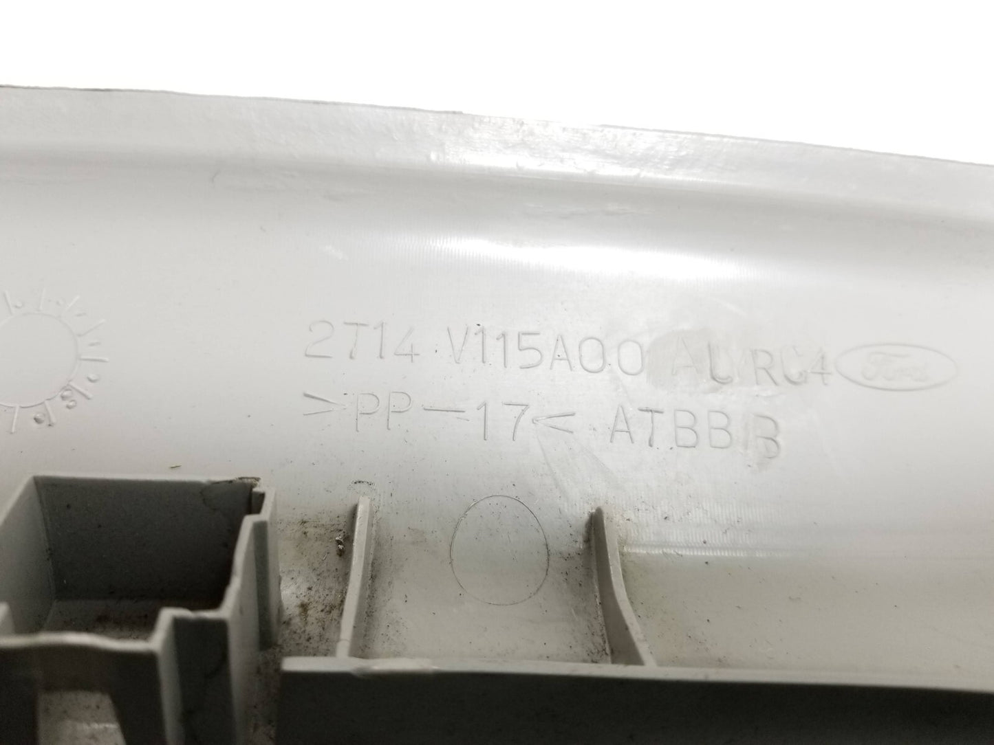 2011 Ford Transit Connect Front Upper Roof Overhead Console Panel OEM