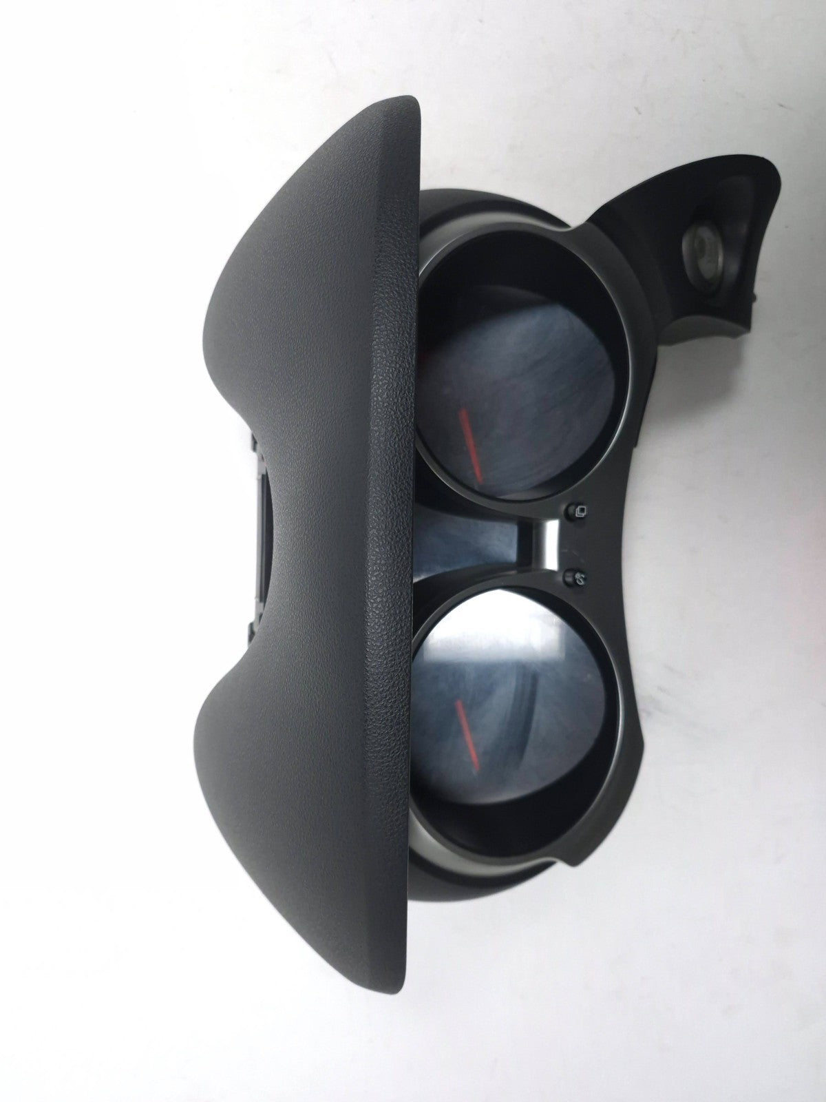 2015 Nissan Juke Speedometer Instrument Panel OEM