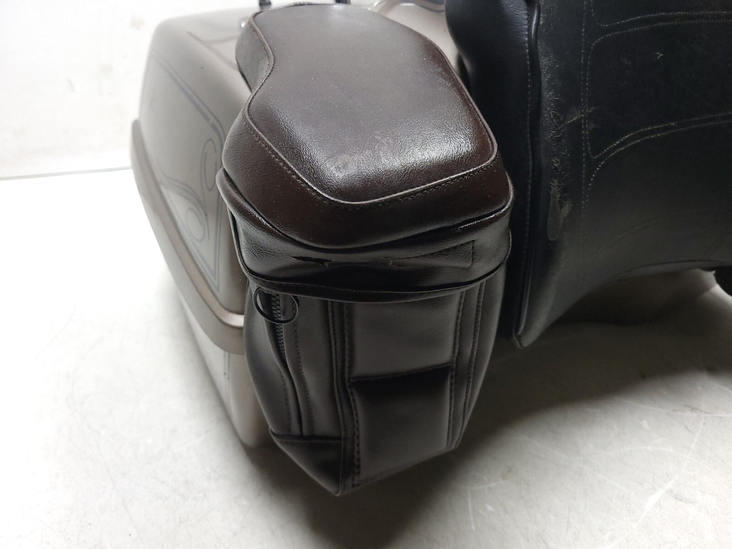 1984 - 1987 Honda Gl1200 Goldwing Rear Seat Back W/ Luggage Case OEM