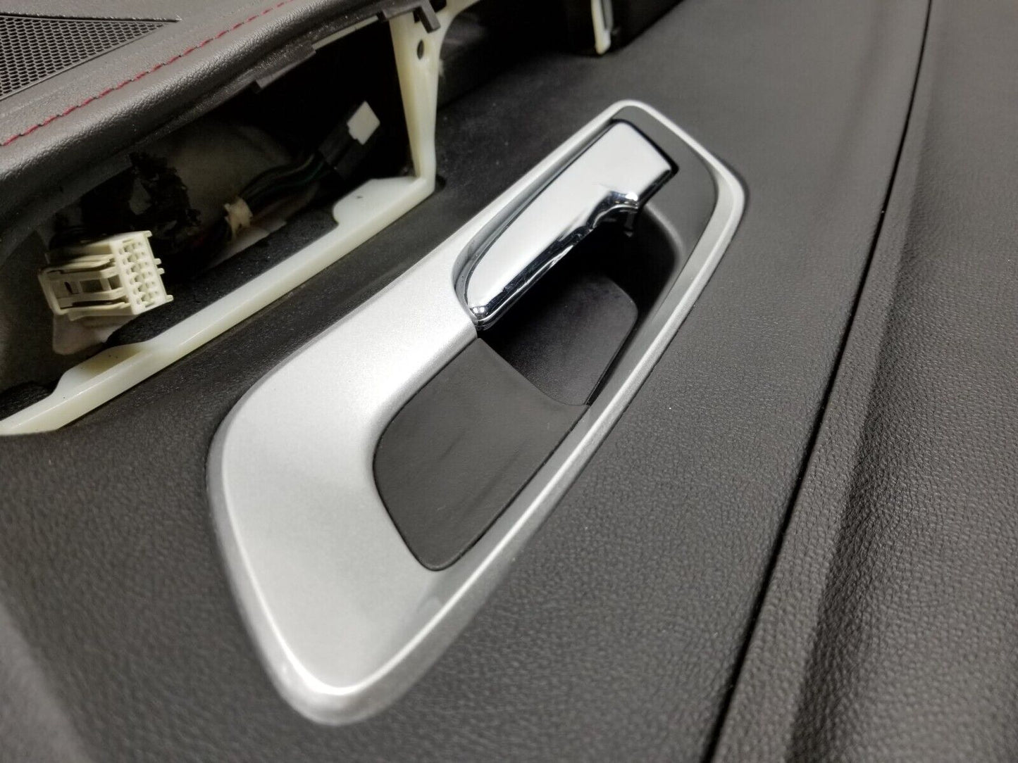 10-15 Chevrolet Equinox Door Panel Trim Front Driver Side Left OEM