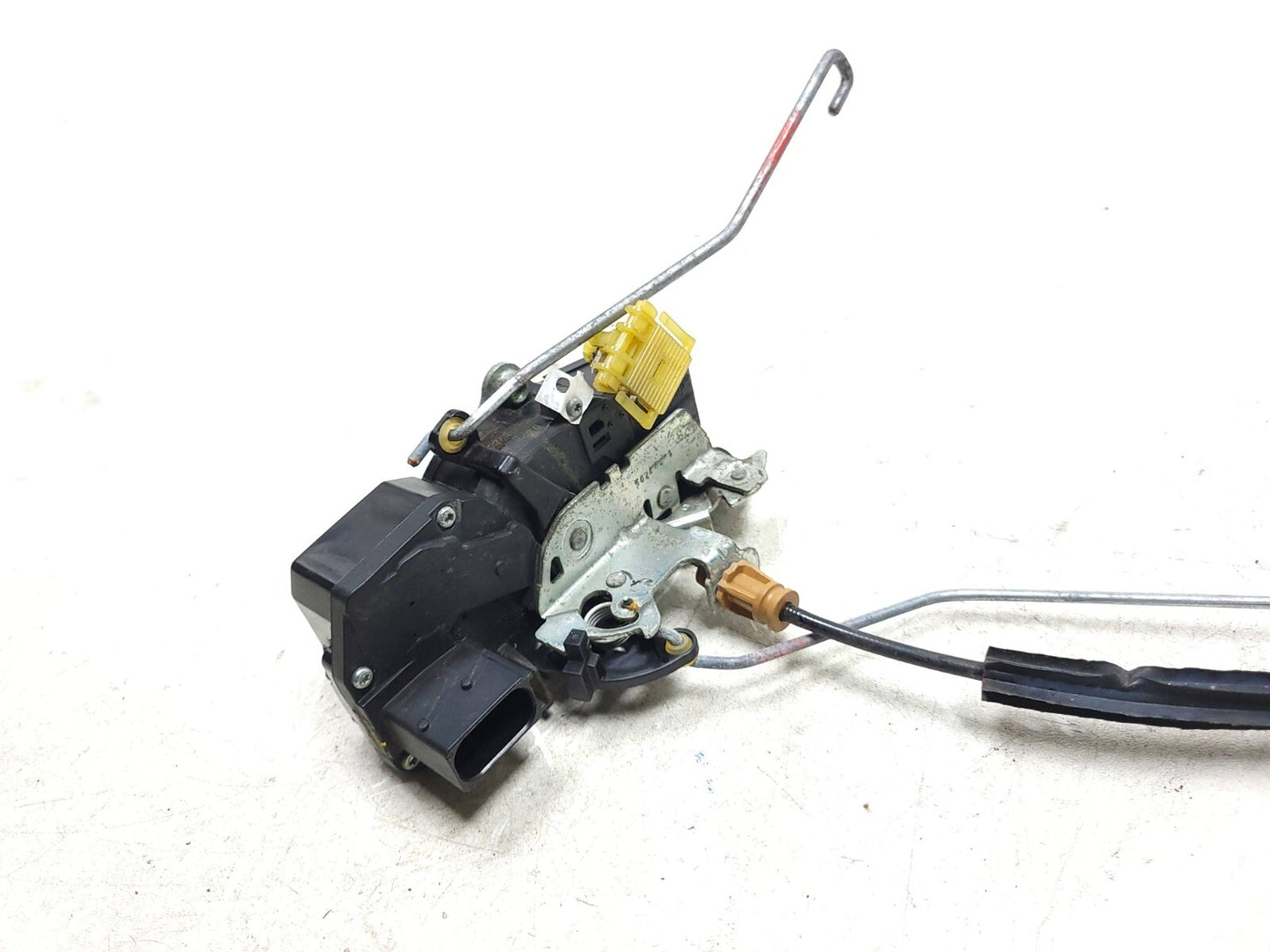 2010 - 2014 Chevrolet Suburban Door Lock Actuator Front Driver Side Left OEM