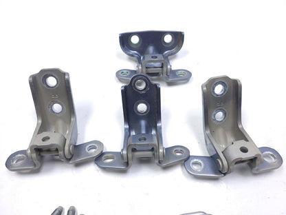 2019 Hyundai Kona Passenger Side Door Hinge 4pcs W/ Striker 2pcs OEM