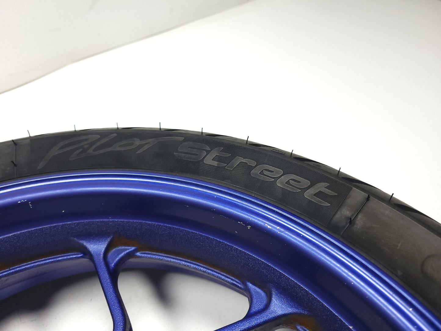 2015 - 2018 Yamaha Yzf-r3 Yzfr3 Rear Wheel Rim 17x2.75 & Tire 140/70-17 OEM