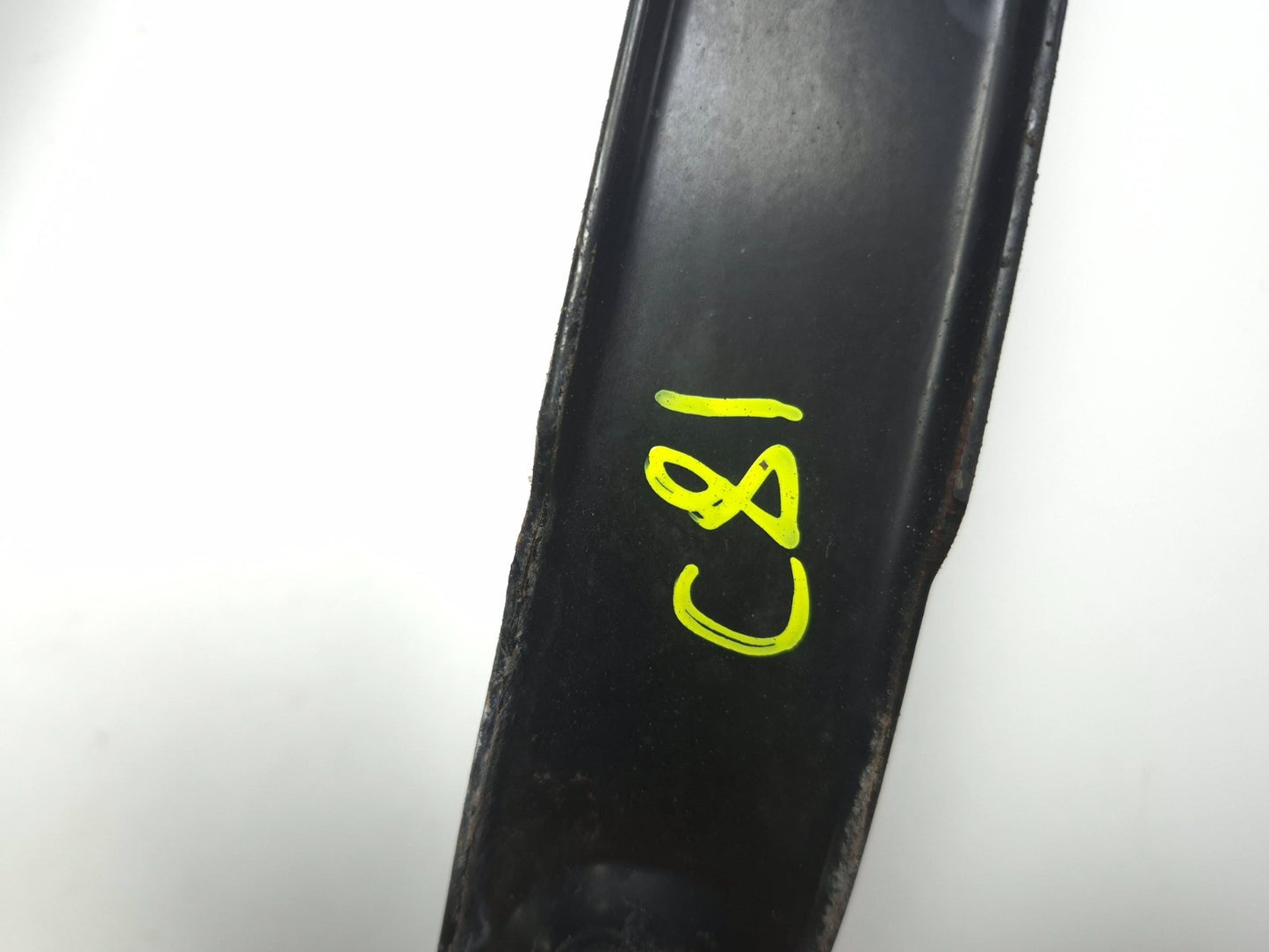 2013 Volvo S60 Fuel Tank Support Strap 2pcs OEM