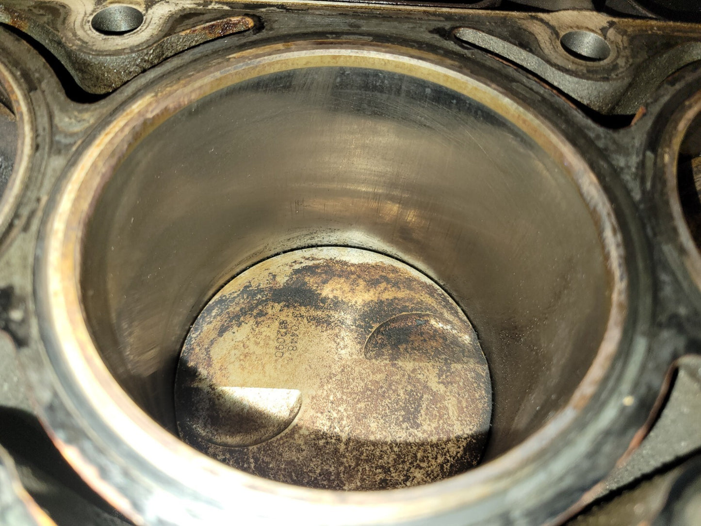 2013 Chevrolet Suburban Engine Cylinder Block 5.3l OEM