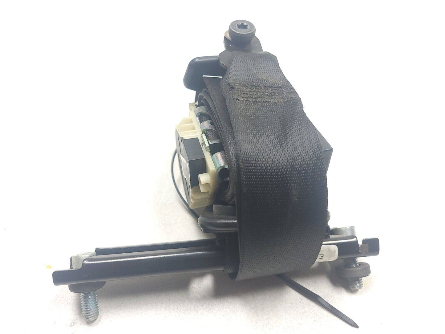 2006-2009 Range Rover Front Driver Seat Belt Retractor 43594d OEM