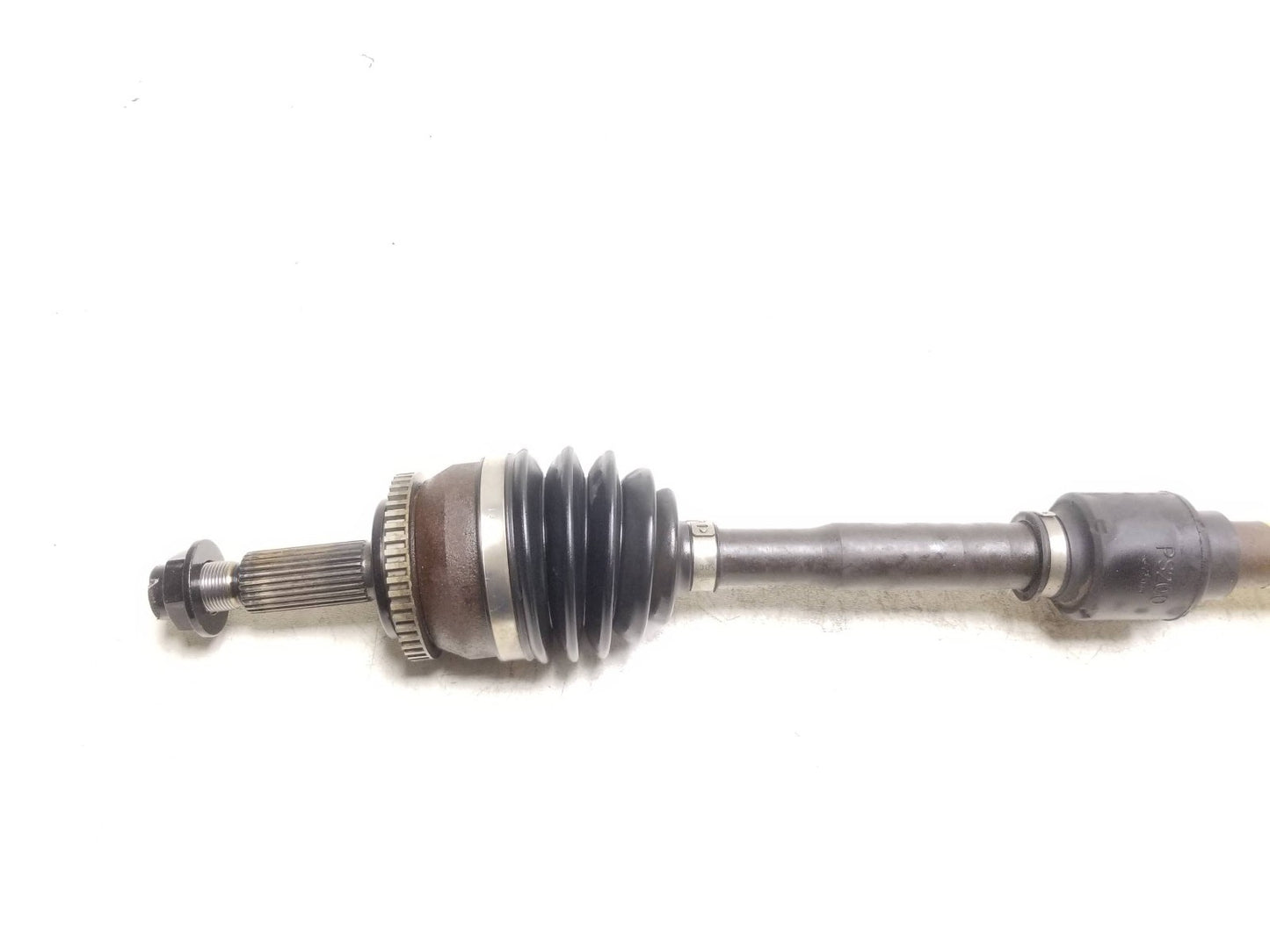 2014 - 2019 Kia Soul Axle Shaft Front Passenger Side Right OEM