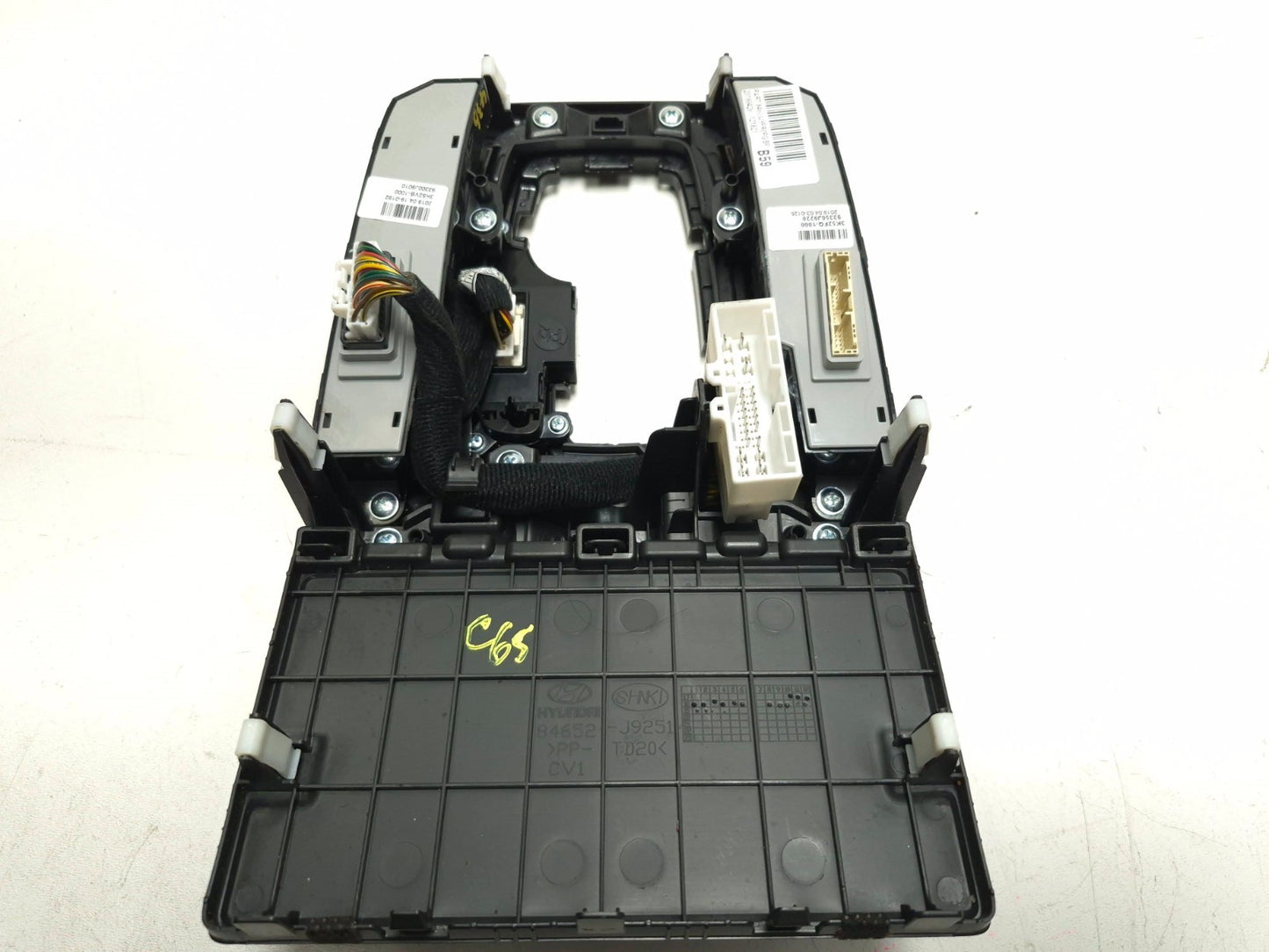2019 Hyundai Kona Center Console Shifter Bezel Cover Panel W/ Switch OEM