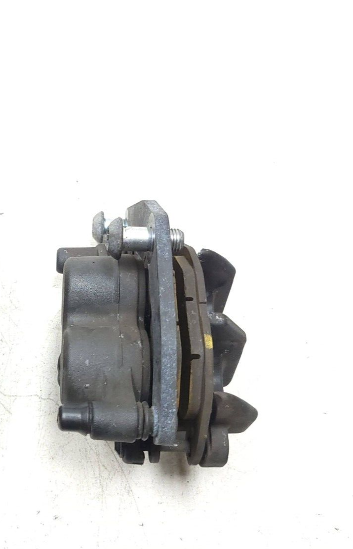 2015 - 2018 Yamaha Yzf-r3 Yzfr3 Front Brake Caliper OEM