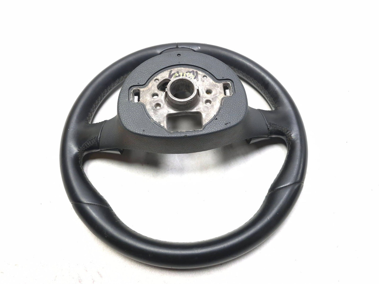 2011 Volkswagen Tiguan Steerin Wheel OEM