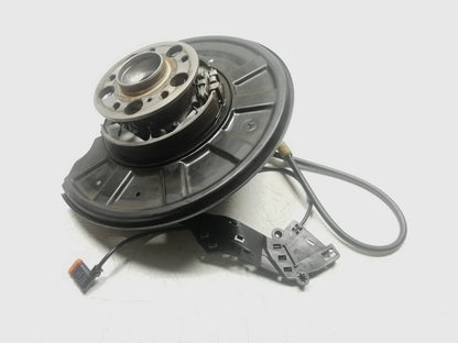 2014 Mercedes E350 W212 Wheel Spindle Knuckle Rear Driver Side Left OEM