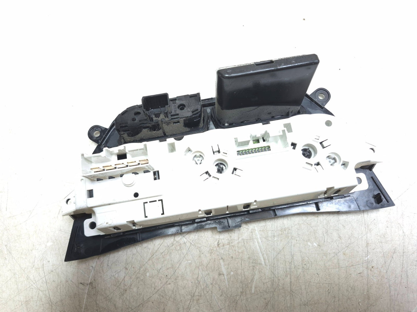 2016 Ford Transit Connect Temperature Climate AC Control Panel OEM
