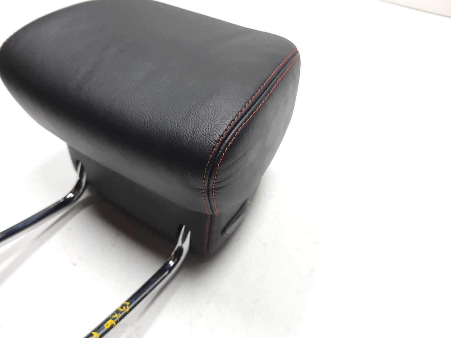 2012 - 2014 BMW X6 Front Seat Headrest Passenger Side Right OEM