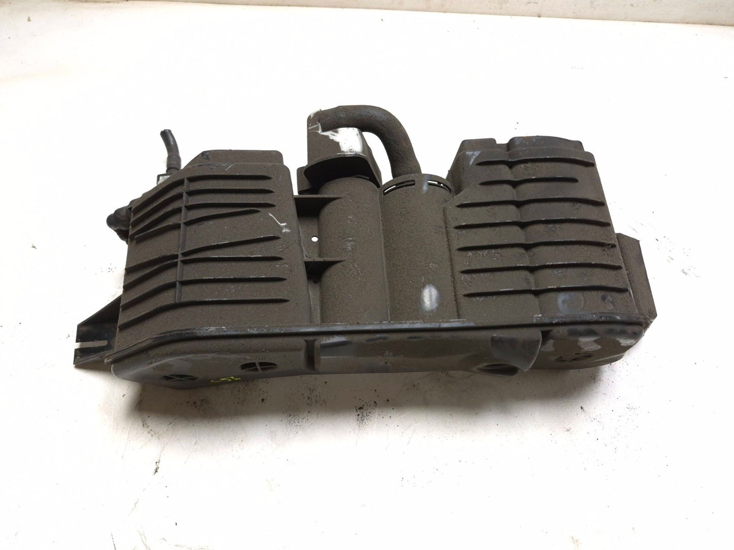 2020 Dodge Challenger 5.7l Charcoal Fuel Vapor Canister OEM