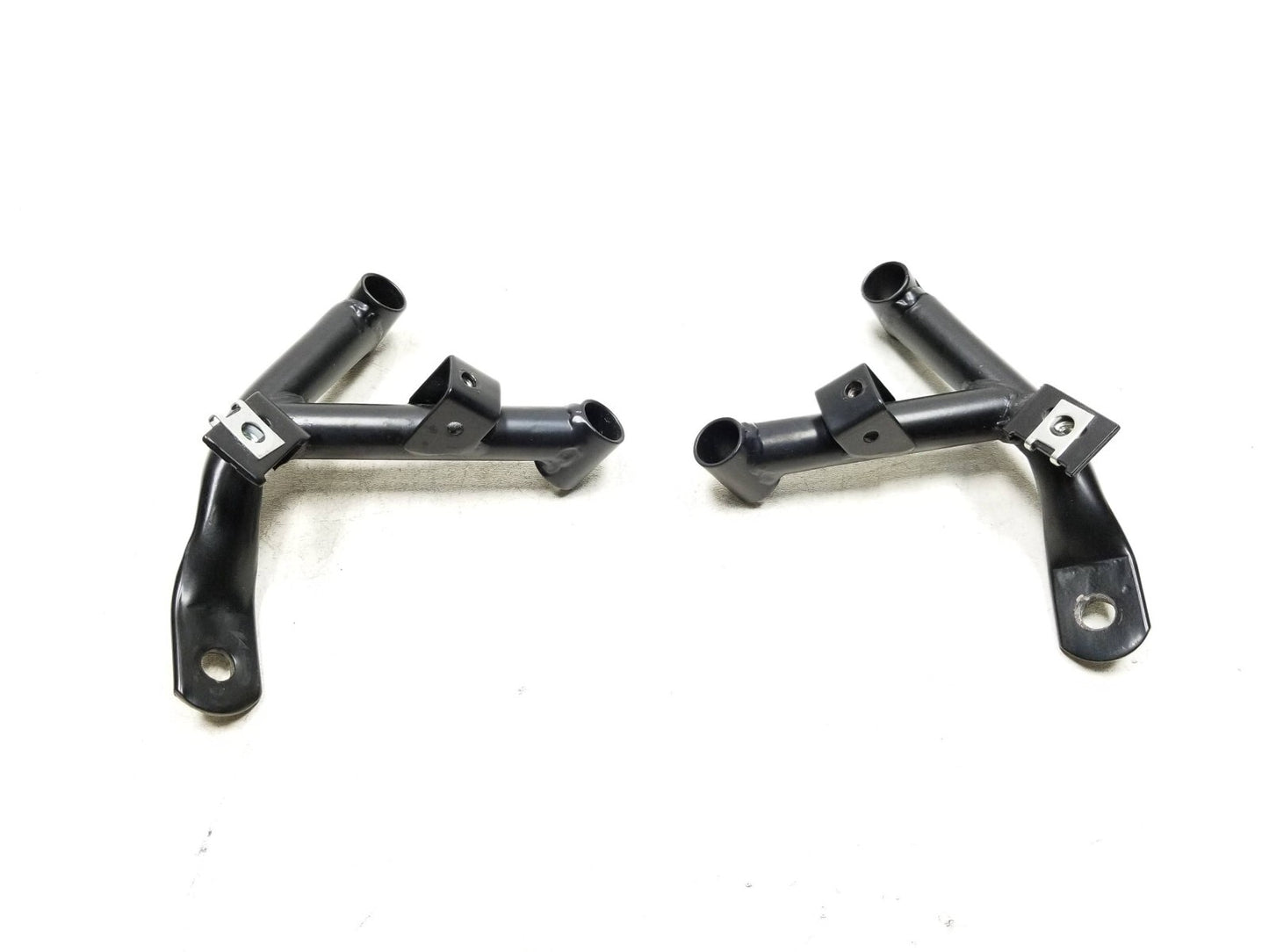 20 - 24 Benelli 302s Frame Bracket Holder Support Left & Right OEM