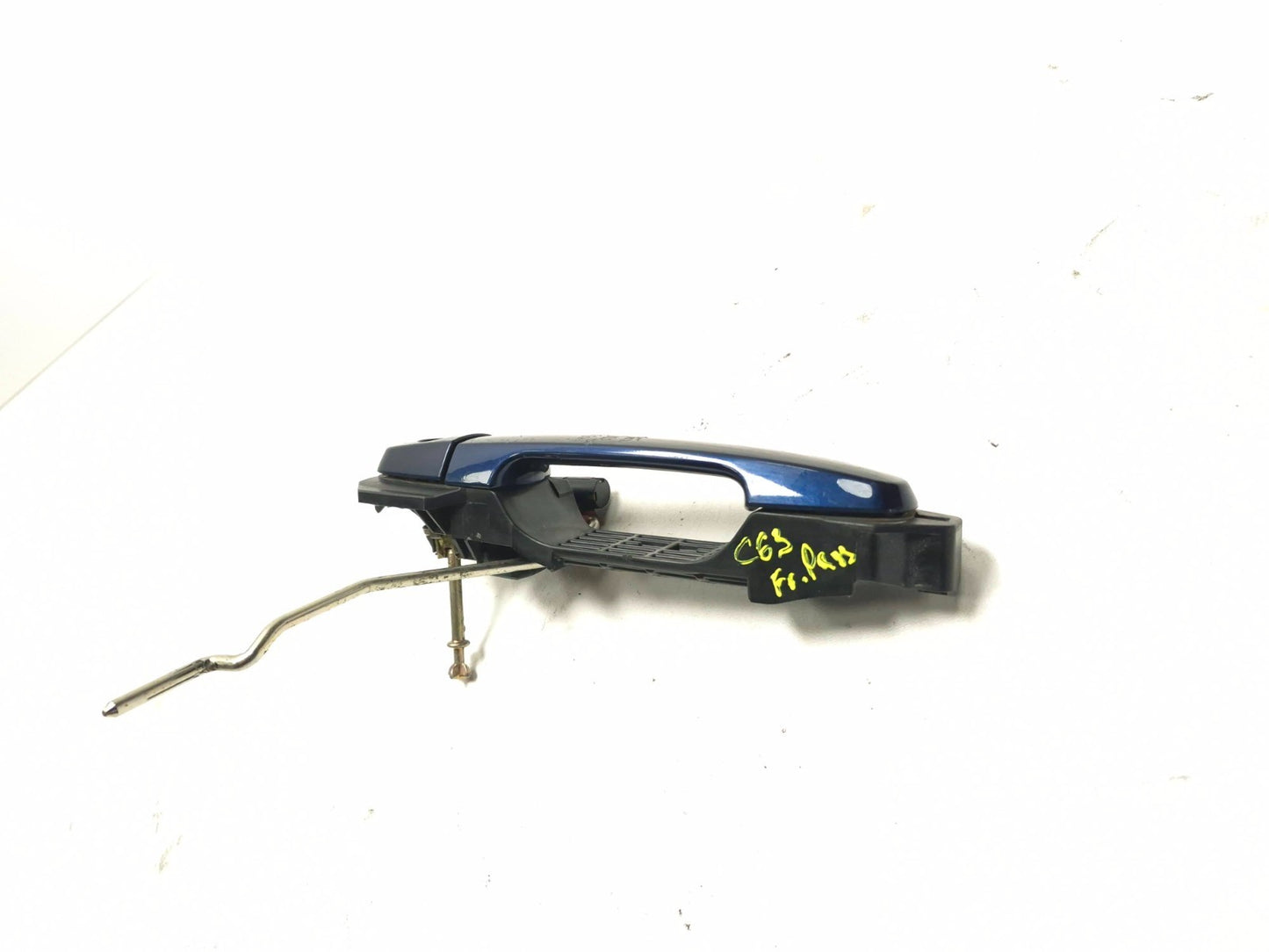 2004 Toyota Corolla Front Exterior Door Handle Passenger Side Right OEM