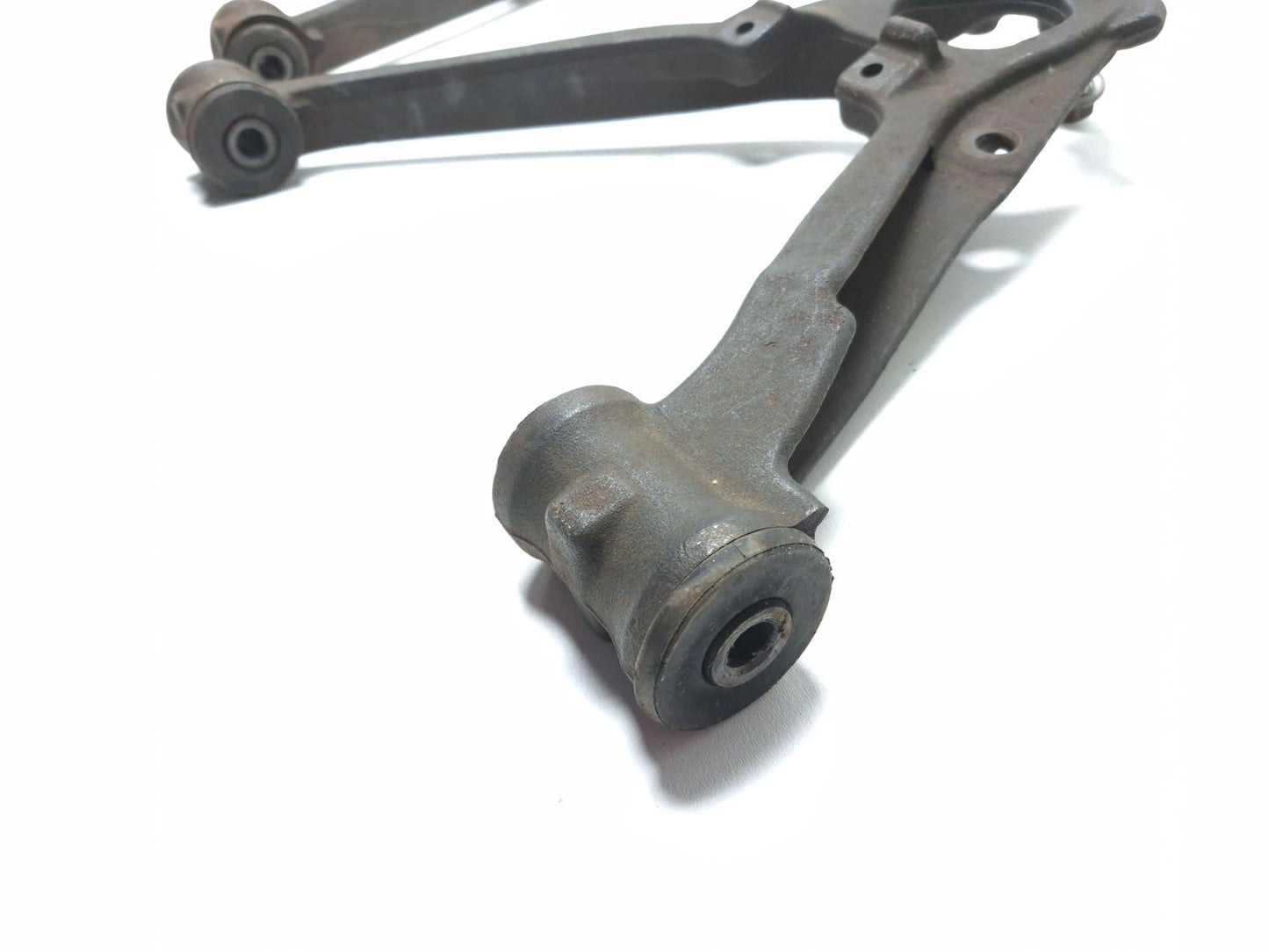 2009 Cadillac Escalade Front Lower Control Arm Left & Right OEM