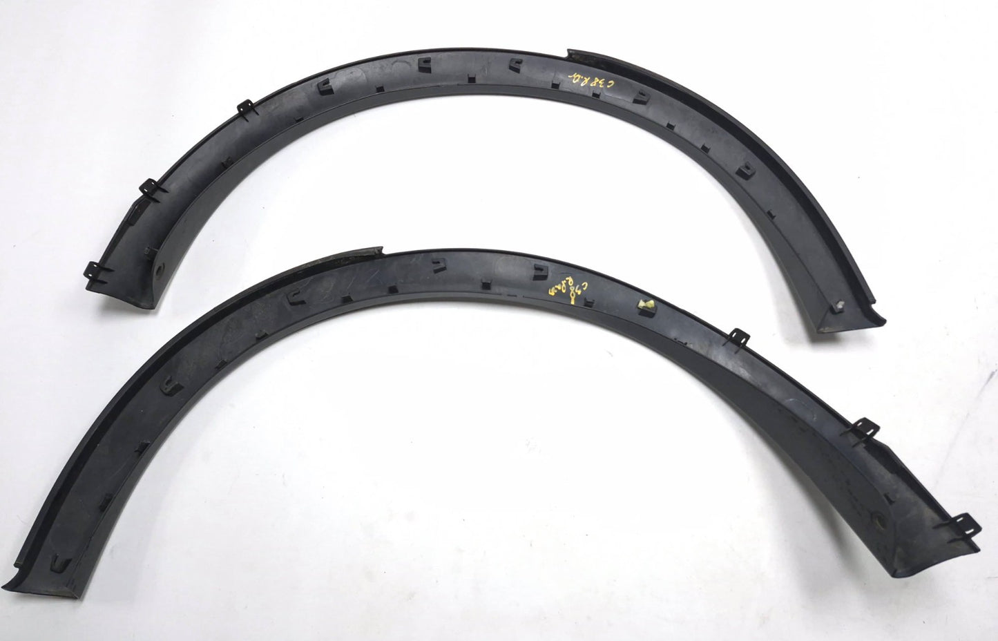 2015 Nissan Juke Rear Fender Wheel Arch Molding Trim Pair OEM