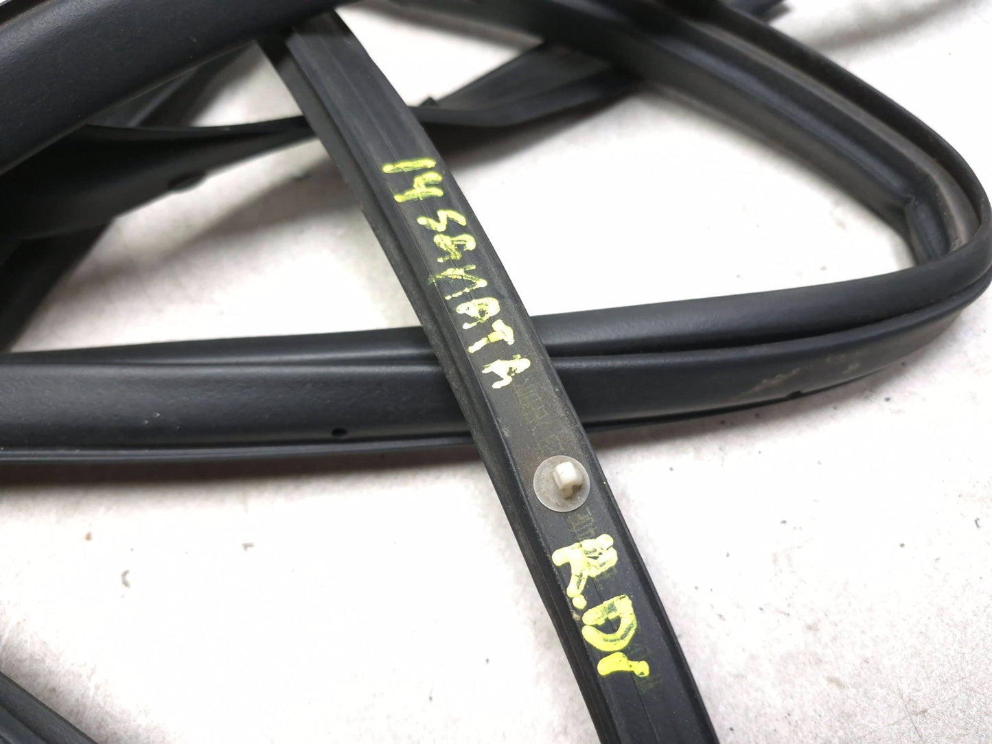 2014 Hyundai Sonata Rear Door Weatherstrip Seal Driver Side Left 2pcs OEM