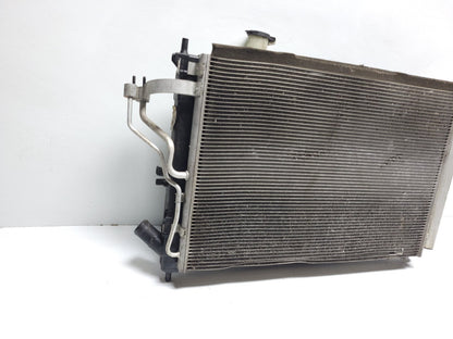 2014 Hyundai Elantra Gt A/c Condenser W/ Cooling Fan Assy OEM