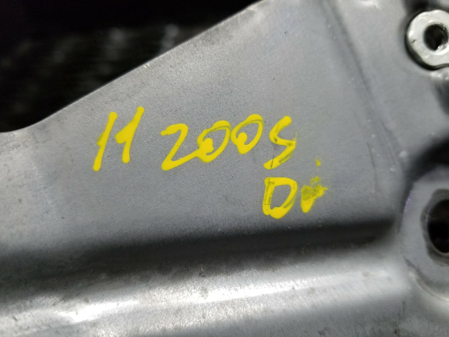 2011 Chrysler 200 S Convertible Glass Guide Channel Driver Side Left OEM