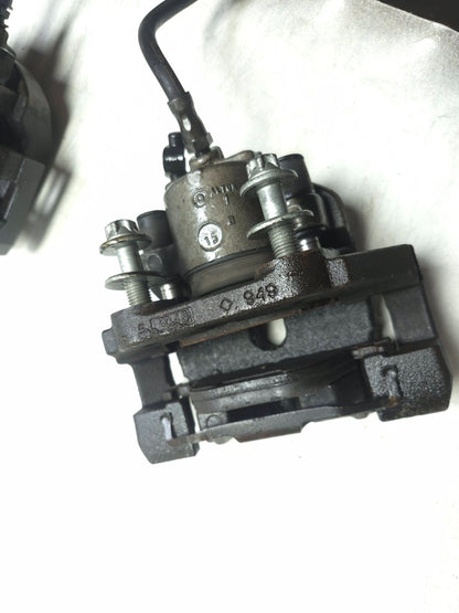 2008 BMW X6 E71 Brake Caliper Left & Right Pcs 4 OEM