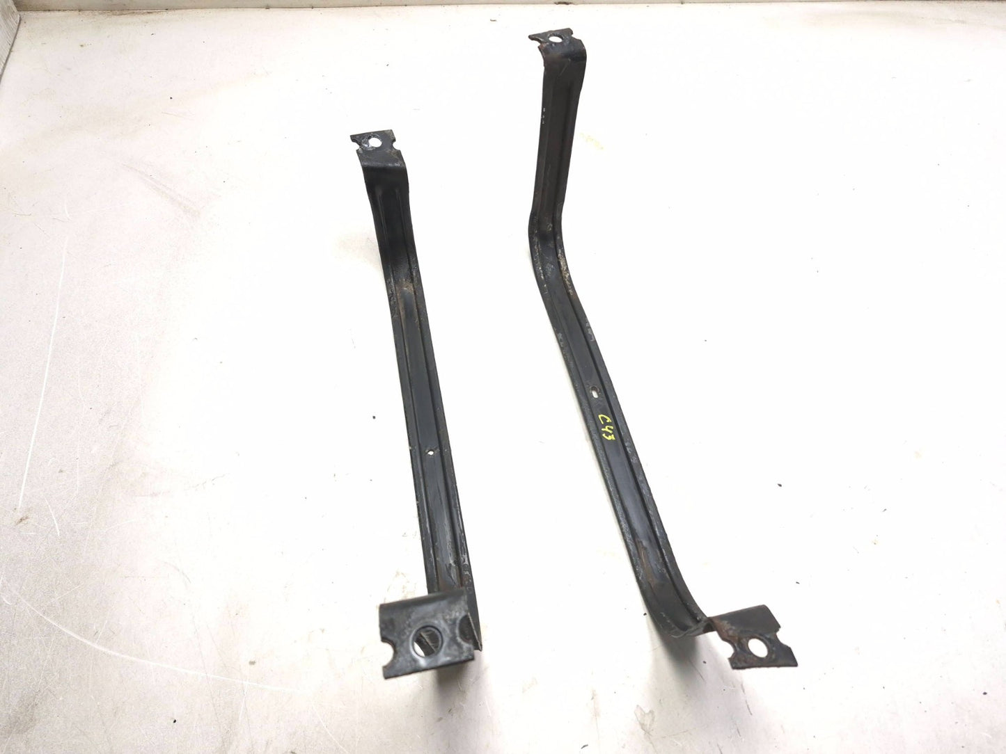 2011 Volkswagen Tiguan Fuel Tank Strap Bracket 2pcs OEM