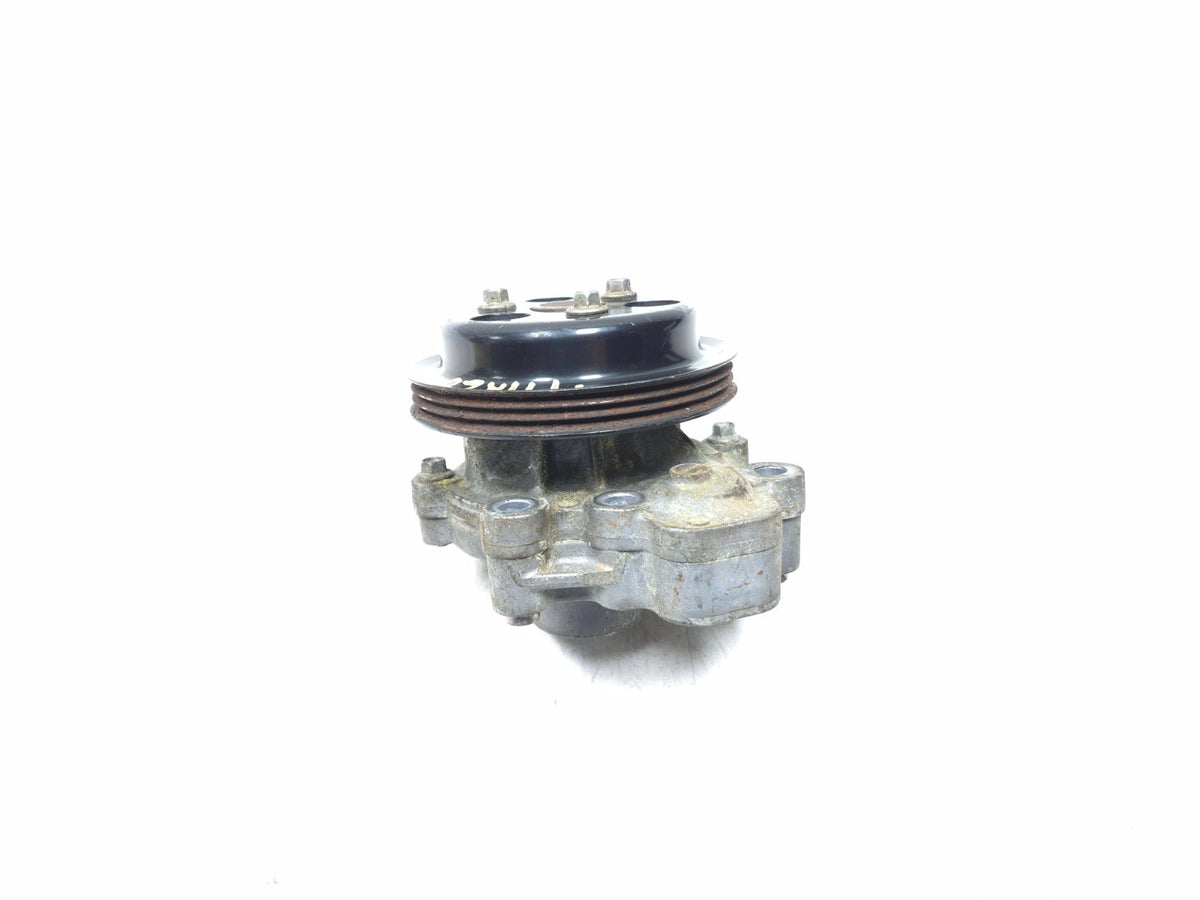 2014 Mazda 3 2.0l Engine Water Pump Pe01-15-010d OEM