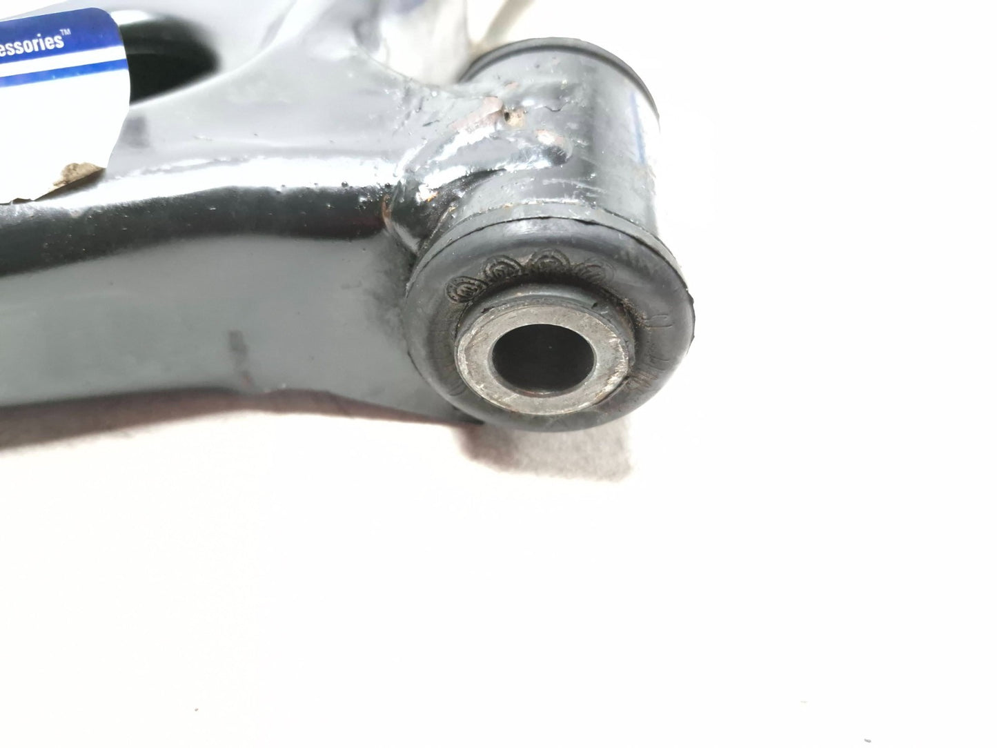 2010 Dodge Caliber Sxt Front Lower Control Arm Left & Right Pair OEM