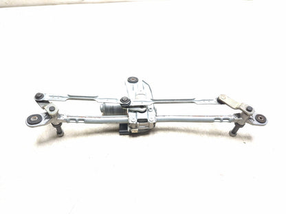 2021 Alfa Romeo Giulia Windshield Wiper Motor W/ Linkage 00505549830 Oem✅