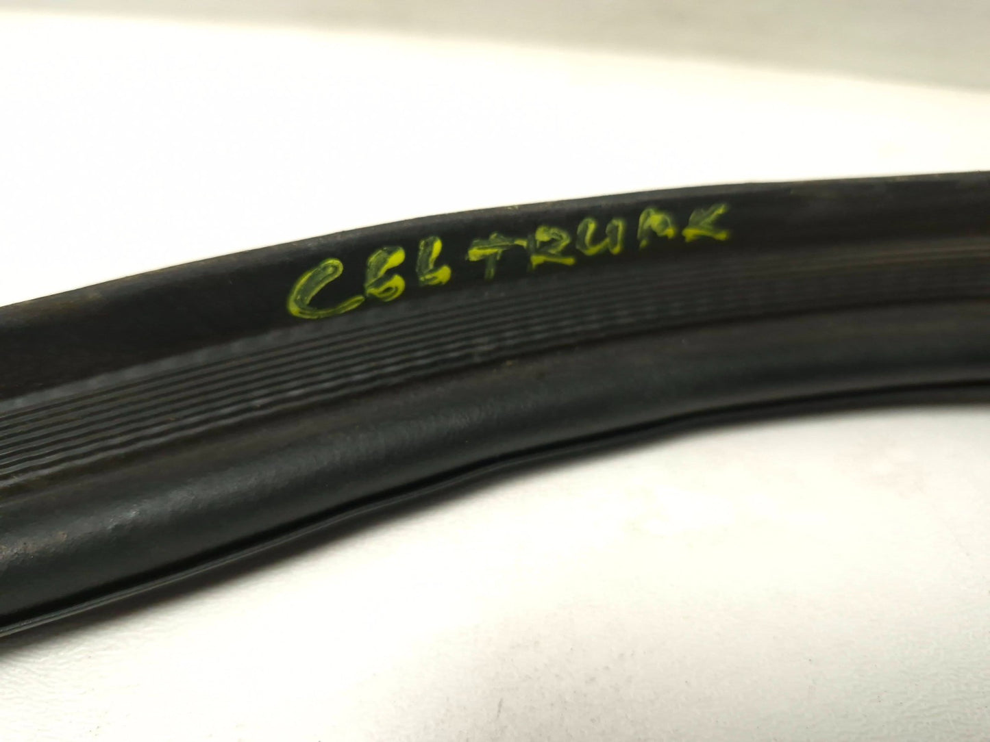 2012 Hyundai Sonata Trunk Lid Weatherstrip Seal OEM