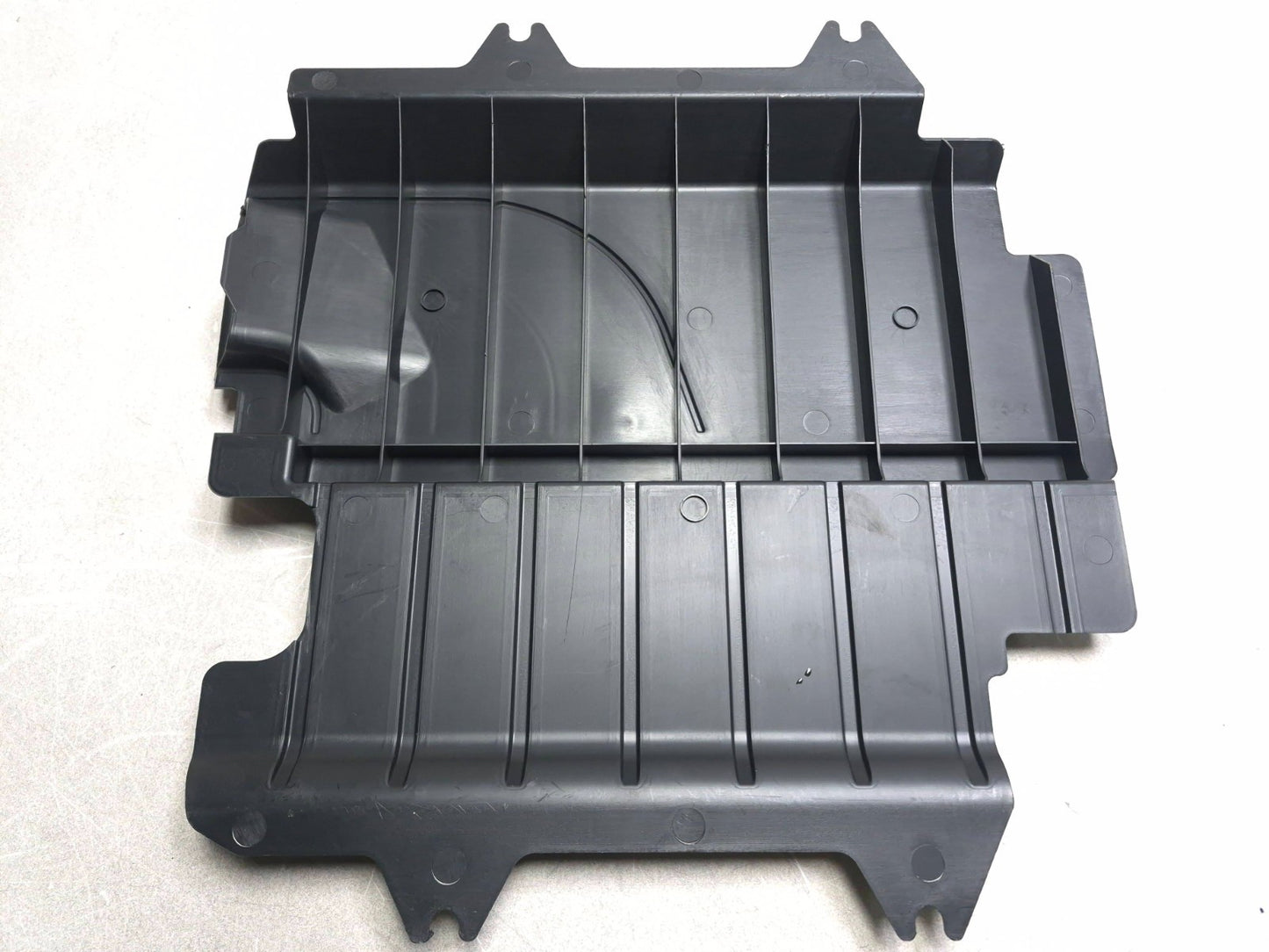2010 Mercedes-benz R 350 Left Battery Cover Panel OEM