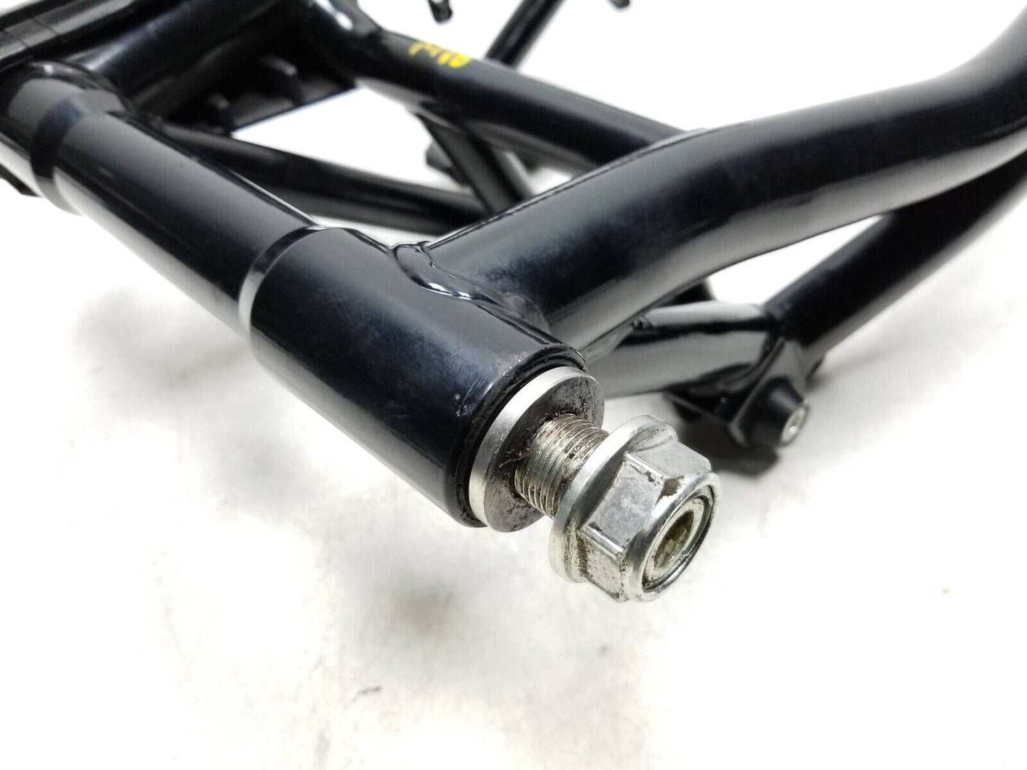 20 - 24 Benelli 302s Swingarm Swing Arm OEM 1609 Miles