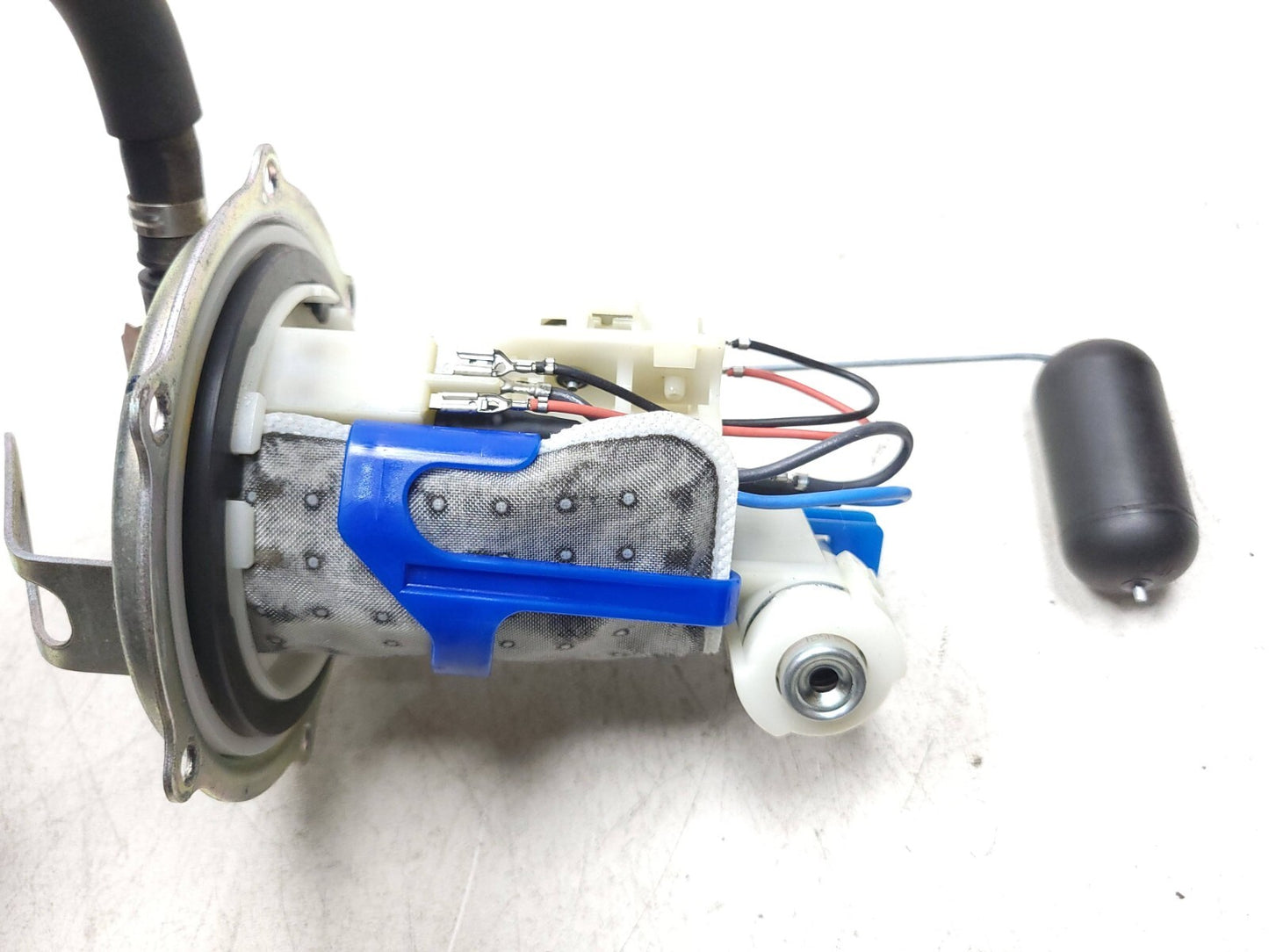 2015 - 2018 Yamaha Yzf-r3 Yzfr3 Fuel Pump OEM