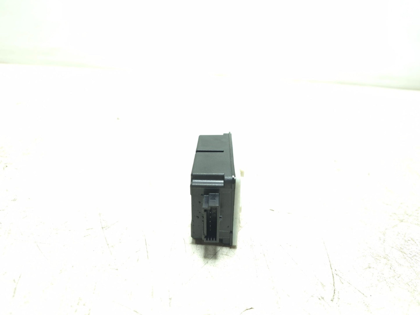 2019 Tesla Model 3 Tire Pressure Monitoring Module Tpms OEM