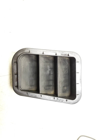 2011 - 2016 Kia Sportage Rear Right Quarter Panel Pressure Vent Grille OEM