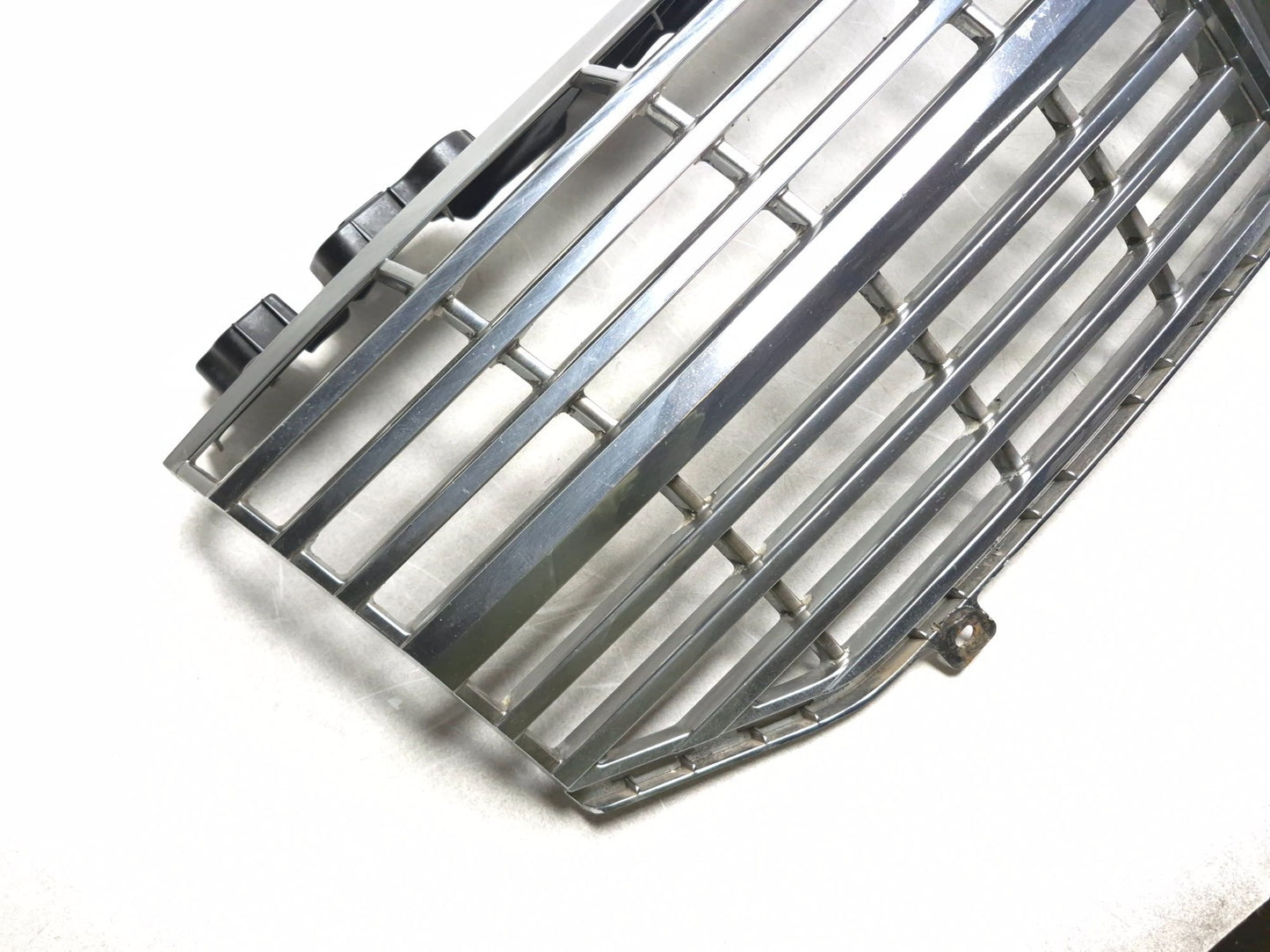 2008 Lincoln Navigator Front Upper Grille OEM
