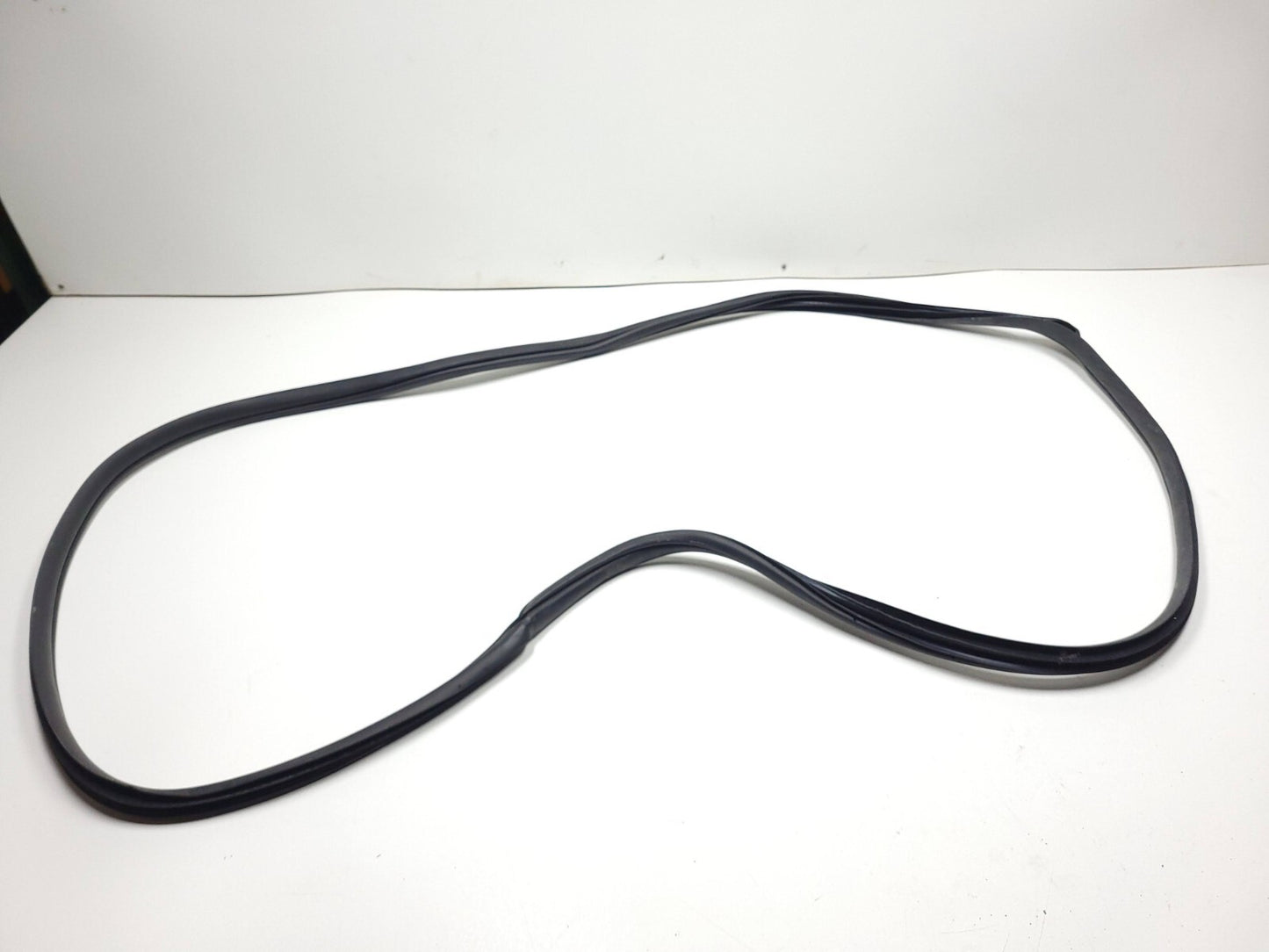 2007 - 2015 Mazda Cx-9 Door Weatherstrip Seal Rear Driver Side Left 2pcs OEM