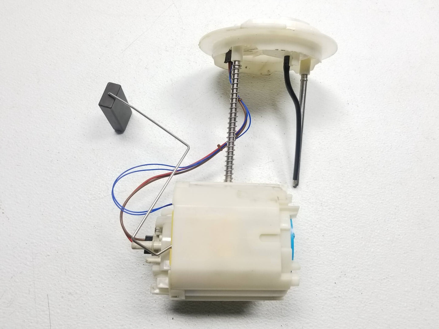 2007 Mercedes Ml500 Fuel Pump OEM
