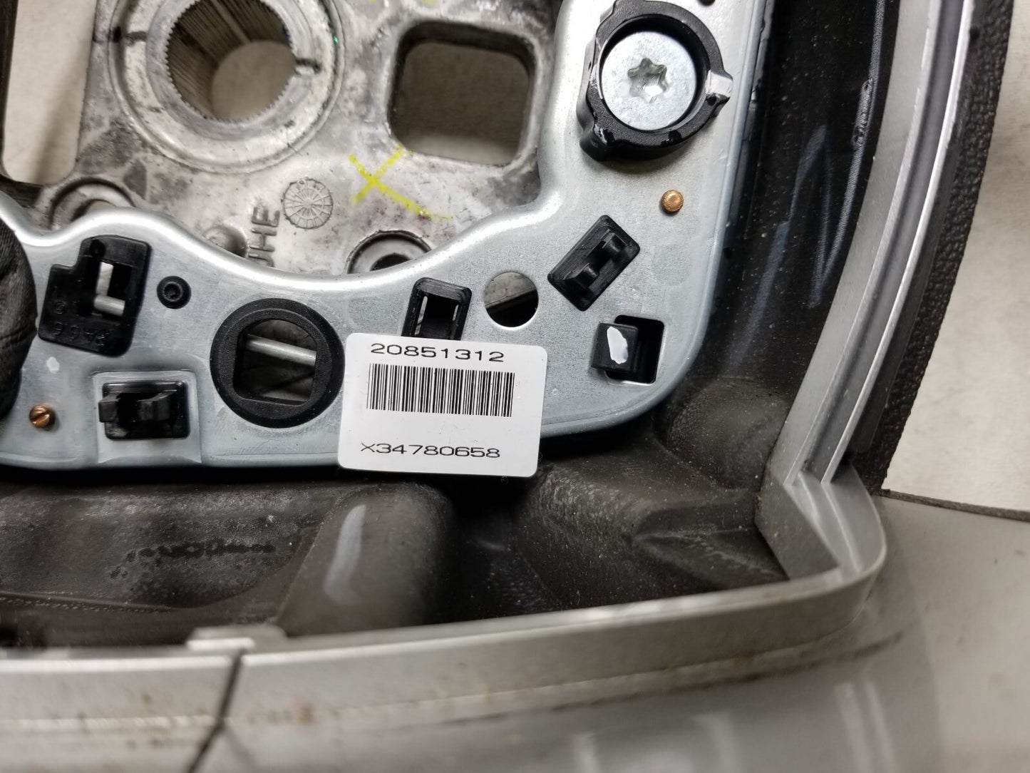 2010 2011 Chevrolet Equinox Steering Wheel W/ Controls OEM