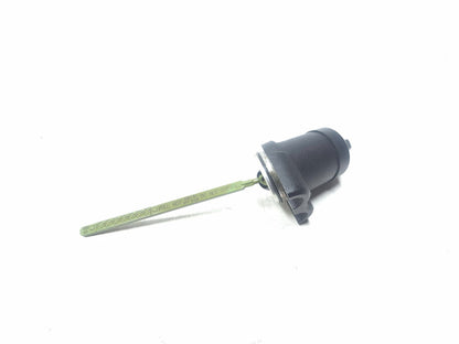 2016 Harley Davidson Dyna Street Bob Fxdb Oil Tank Dipstick & Spout  OEM