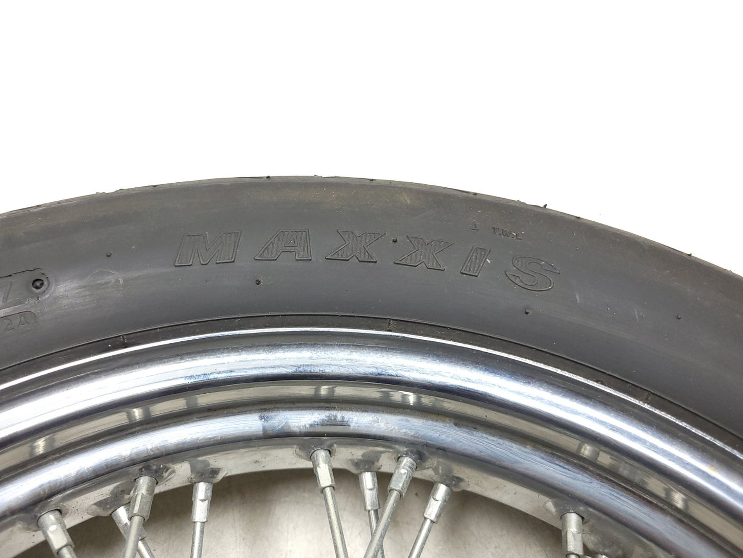 2008 Honda Shadow Vt 750ca Front & Rear Wheel Rim & Tire OEM